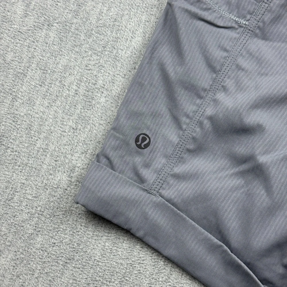 Lululemon Shorts Womens 4 Gray Dance Studio Cuffed Athletic Unlined Training Gym